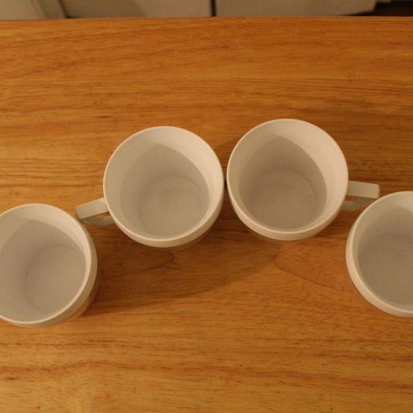 Collectable Swiss Miss Small Mugs - Picture 2 of 3